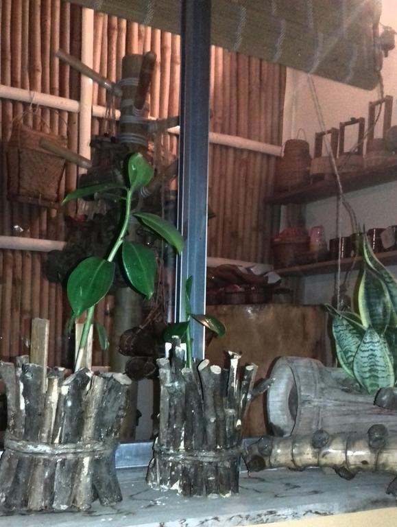 Longchen Homestay Dimāpur Екстериор снимка