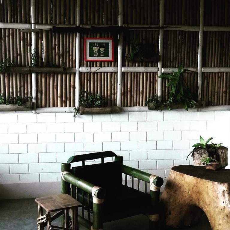 Longchen Homestay Dimāpur Екстериор снимка