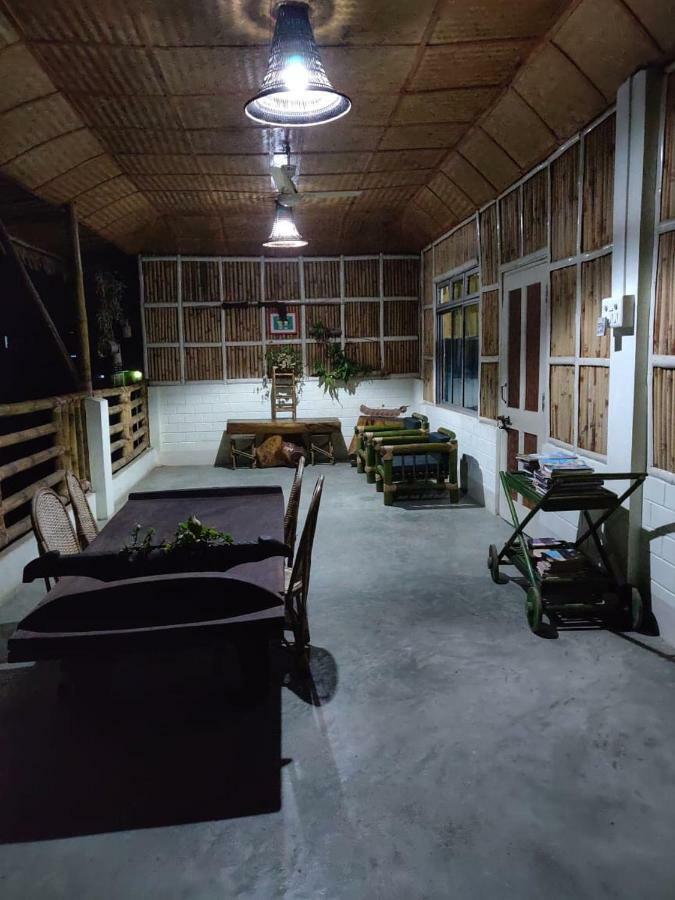 Longchen Homestay Dimāpur Екстериор снимка